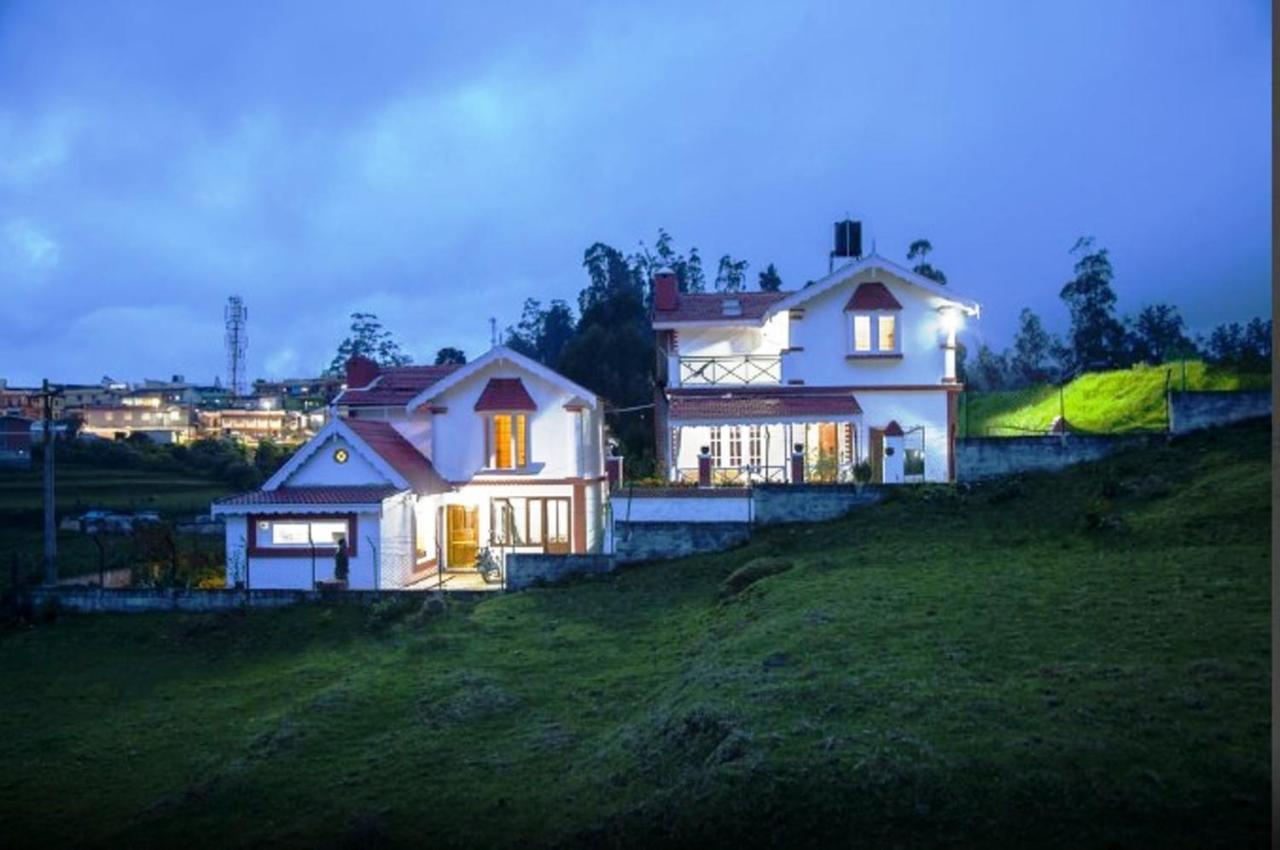 Pine View Stay Ooty Exterior foto