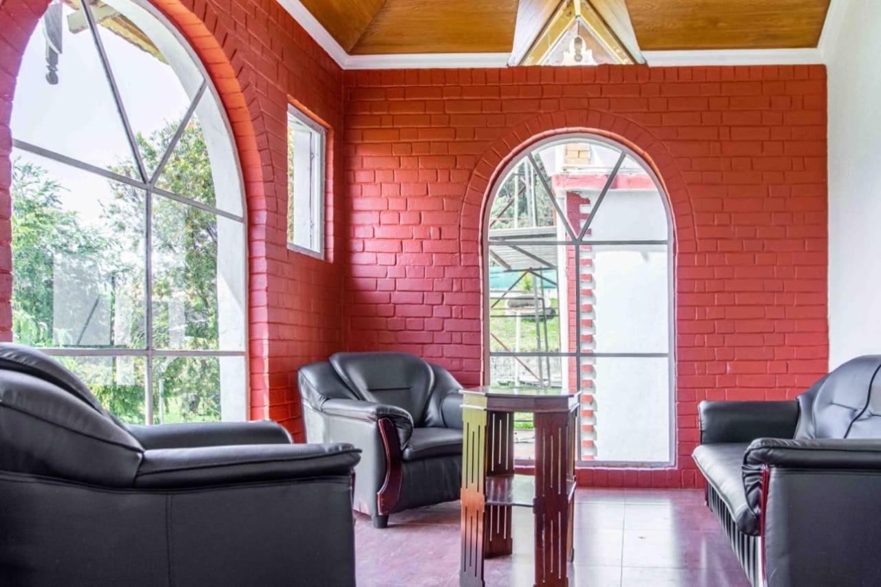 Pine View Stay Ooty Exterior foto